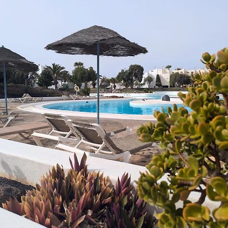 Charming Flat In Los Molinos With Terrace & Pools, Near Playa Bastian Costa Teguise Exterior photo