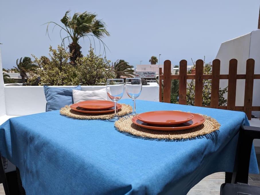Charming Flat In Los Molinos With Terrace & Pools, Near Playa Bastian Costa Teguise Exterior photo